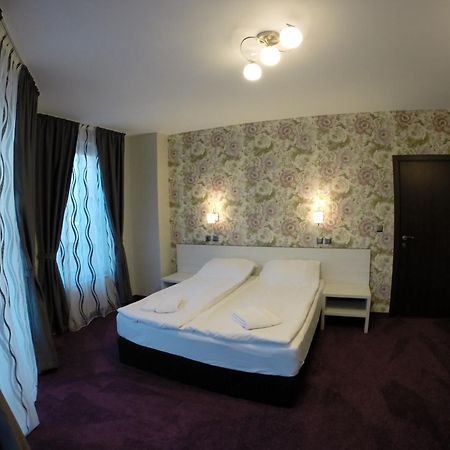 Vip Apartments Dobrevi Primorsko Exterior foto